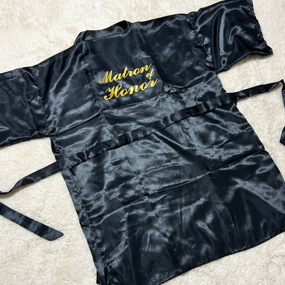 Silk Black Matron of Honor Robe with Gold Lettering NWOT - Picture 5 of 8